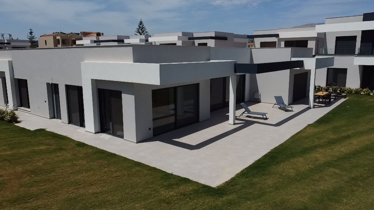 Alalina: Embracing Modern Living in Chios Island